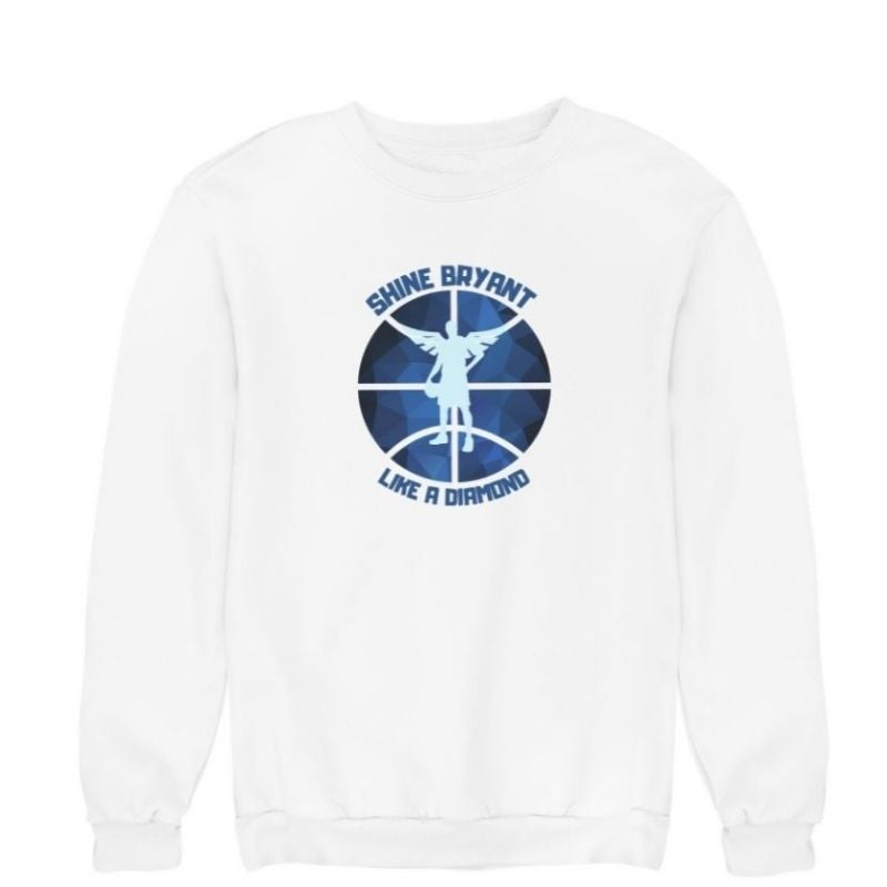 Sweatshirt à col rond basket ball blanc pour Enfant avec visuel design en Hommage a Kobe avec écrit Phrase Shine Bryant Like A Diamond Sweat Shirt pour des Enfants basketteurs et basketteuses Filles et Garçons Taille 3/4 ANS, 5/6 ANS, 7/8 ANS, 9/11 ANS, 12/14 ANS Existe aussi en Bleu Marine et en Noir