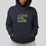 Hoodie basket Vintage Bleu marine avec illustration lettrage I Love This Game Style Retro sur mannequin Fille Sweat Shirt Femme basketteuse Tailles XS S M L XL 2XL 3XL 4XL 5XL existe aussi en blanc et en Noir