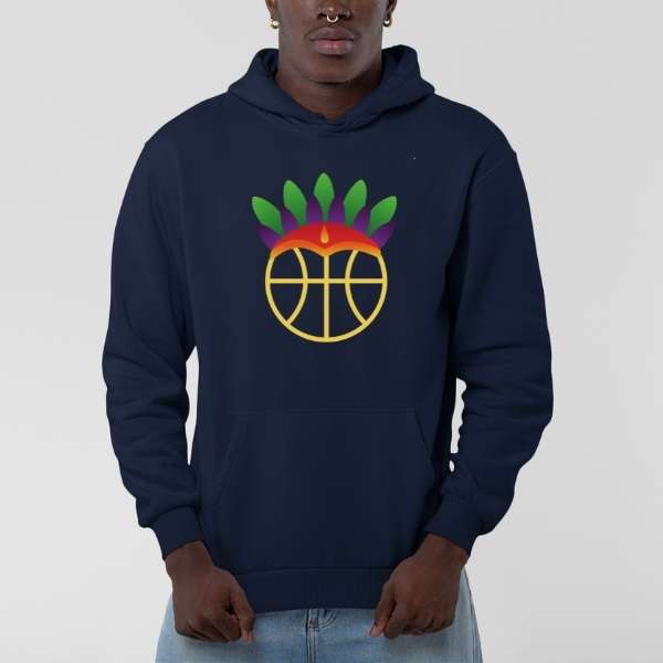 Sweatshirt Hoodie BasketBall Bleu marine visuel design Amazon coiffe de tribu sur un ballon de Basket Ball porté par mannequin Garçon Hoodies Sweat à capuche Hommes basketteurs modèles aussi en Noir et en Blanc Taille XS S M L XL 2XL 3XL 4XL 5XL