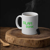 Mug Basketball Geek Retro Gamer modèle avec écrit slam Dunk en couleur verte fluo Tasse café ou thé pour Homme ou Femme et Fille ou Garçon basketteurs et basketteuses Tailles uniques