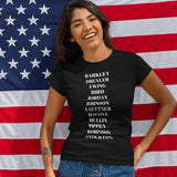 T-shirt basket Lifestyle modele noir avec illustration lettrage Basket Ball DREAM TEAM USA équipe de basket des états unis des Jeux Olympiques de 1992 sur mannequin Femme Tee Shirt Femmes basketteuses Tailles S M L XL 2XL 3XL blanc bleu marine