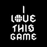 Visuel sur fond Noir design Sweatshirt de basket ball Lifestyle avec écrit la phrase I Love This Game en Ecriture Gothique Sweat à col rond pour Femme basketteuse beaux Sweat à col ronds pour basketteuses